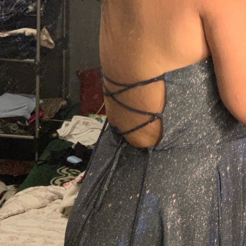 STRAPLESS HOLOGRAPHIC GLITTER BLUE/GRAY PROM DRESS - Picture 3 of 3